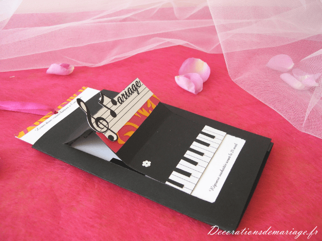 décoration mariage idées thème musique faire part piano décoration mariage idées thème musique faire part piano loisirs créatifs faire soi même bricolage scrpbooking carte origami noir et fuchsia