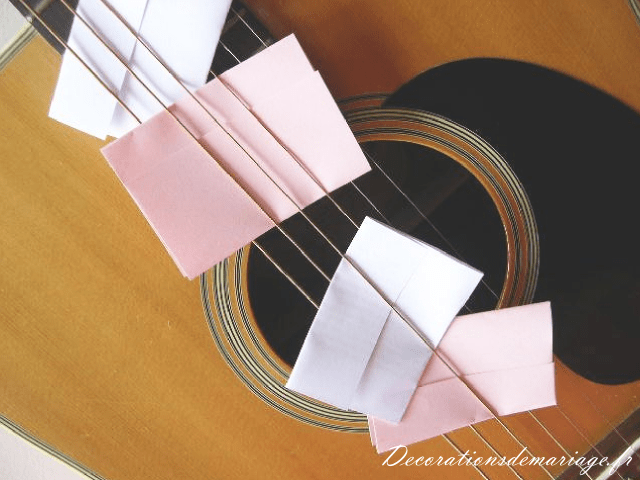  décoration mariage idées thème musique livre d'or guitare loisirs créatifs faire soi même bricolage